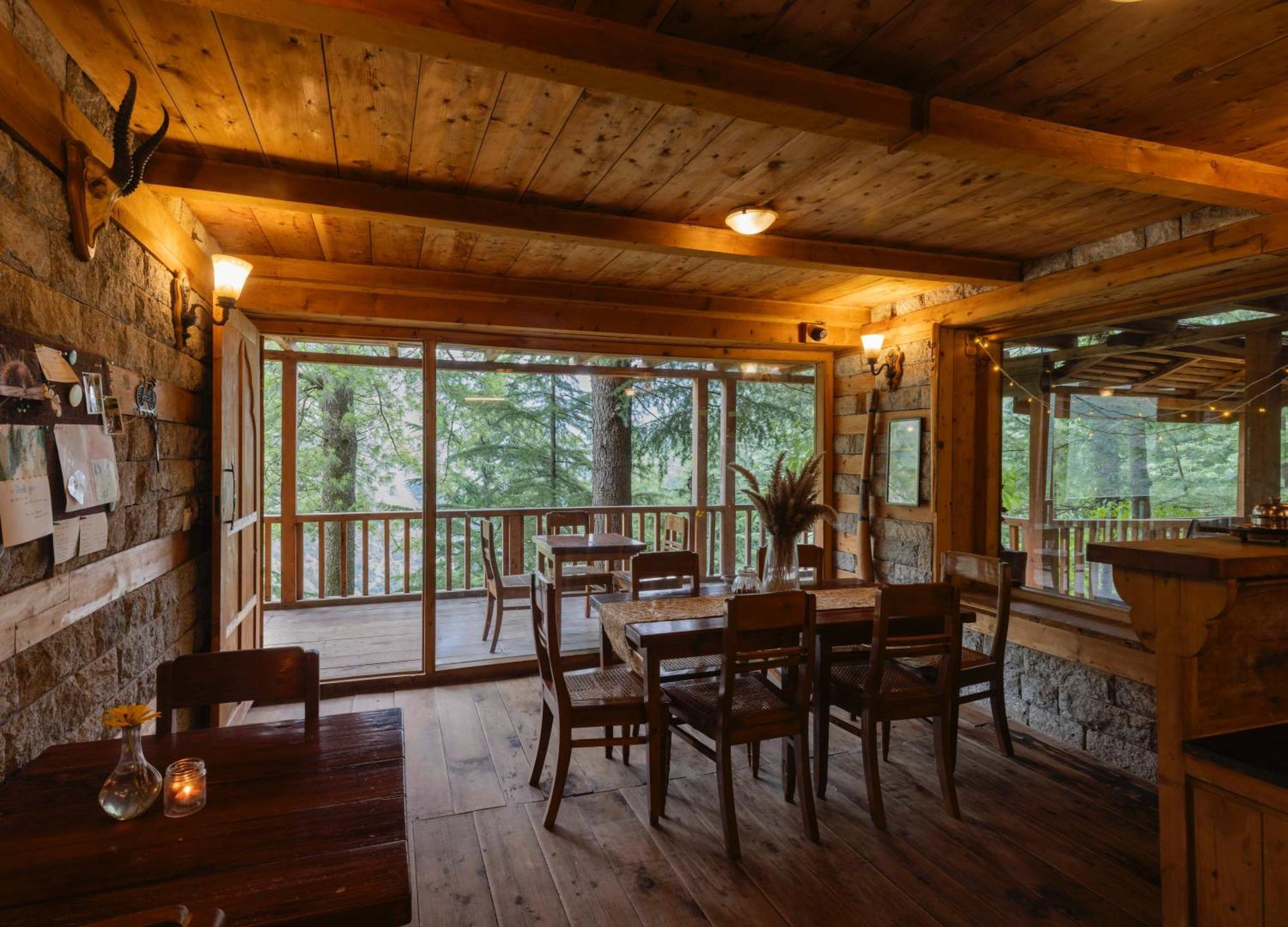 Kudrat - A Boutique Homestay- Tirthan Valley Gushaini Exteriör bild